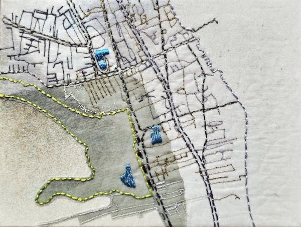 Hua Hin Station - <p>Spray paint, machine embroidery and hand embroidery on calico, 20 cm x 15,5 cm, 2025</p>
